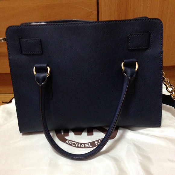 Michael Kors Hamilton Saffiano Leather Satchel - Picture 2 of 4